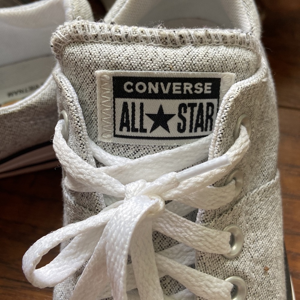 Converse All-Stars - Picture 2 of 3